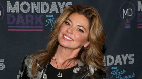 shania twain topless|Shania Twain’s Stripped Down Photo Shoot for Latest Single Was ...